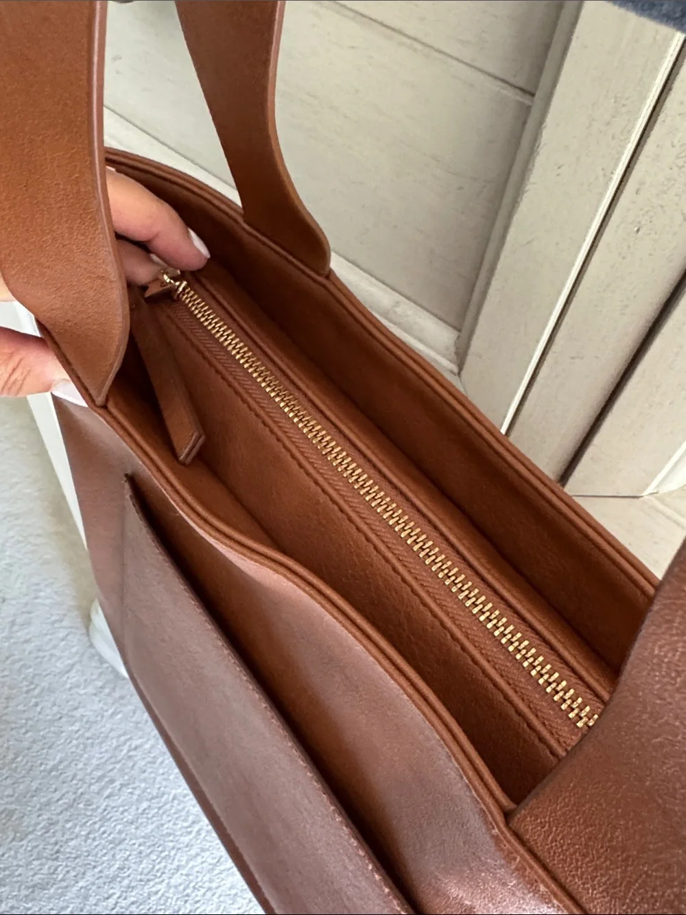 Universal Thread Brown Faux-Leather Everyday Tote